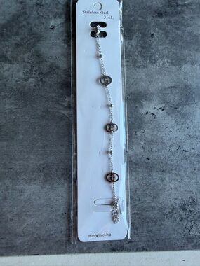 Stainless Steel Silver Link Bracelet with Circle Accents